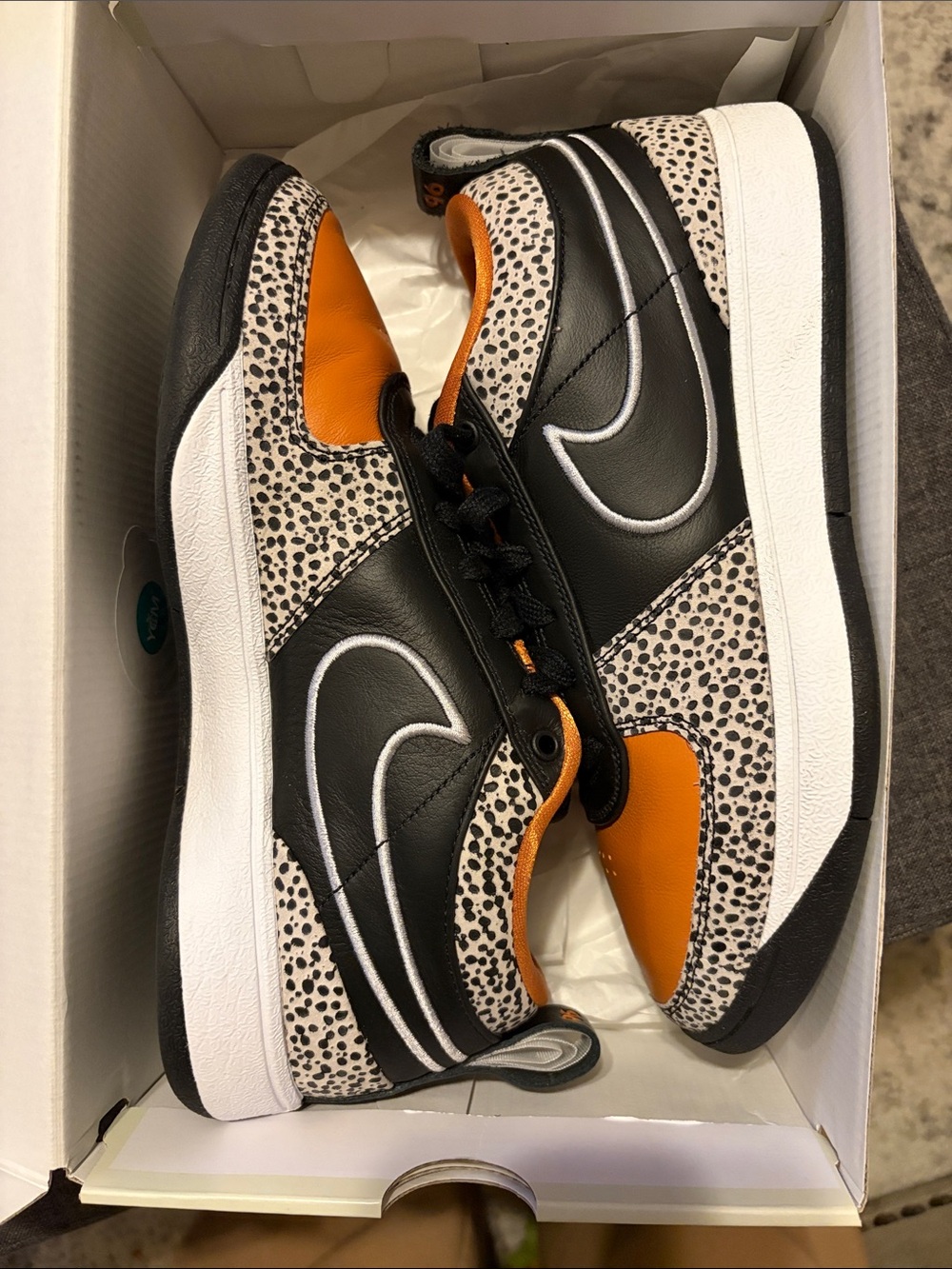 Nike Book 1 NAS Men’s Black, Orange & White Low-Top Sneakers/Speckled Panels - Picture 2 of 15